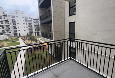 Apartament cu 3 camere semidecomandat în Pipera