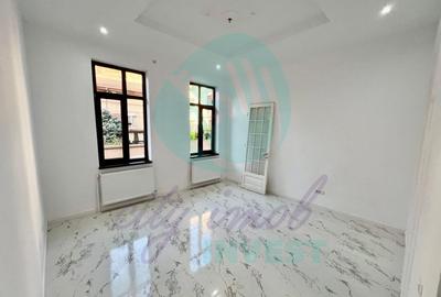 Vila 6 camere – Ultracentral | Unirii – Ideala Birou Showroom Cabinet - 1