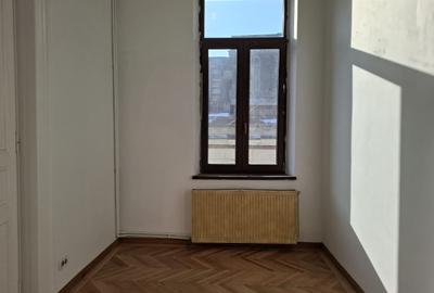 URGENT!, et. 1/P+2+M in vila arhitectonica, liber, NEGOCIABIL - 7