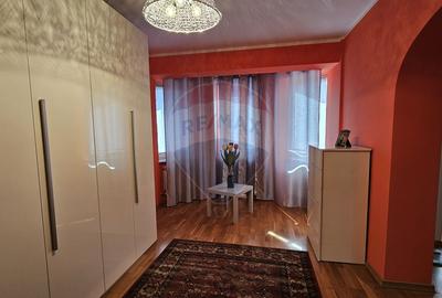 Casă / Vilă de lux cu 8 camere de vânzare in Obcini, Suceava - 33