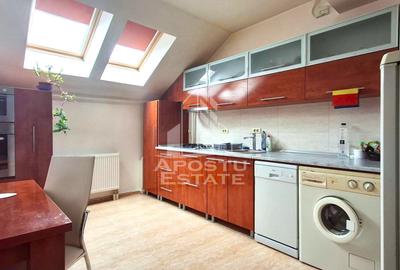 Apartament cu 2 camere decomandat, mobilat în Central