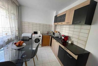 Apartament 3 camere Medicina Etaj 2 - 3