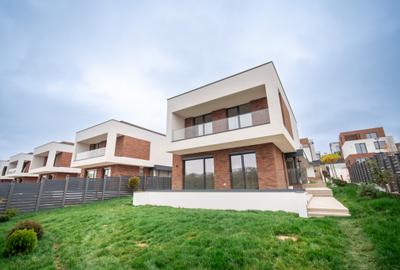 VILA DE LUX - 4 CAMERE - SNAGOV - COMISION 0% - 19