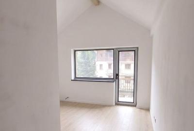 Apartament cu 2 camere 59,40 mp + 30 mp pod - Busteni cartier Zamora - 5