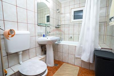Închiriere apartament 4 camere, parter — Popa Șapca, Pitești - 12