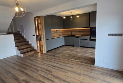 Duplex cu 4 camere în Apahida