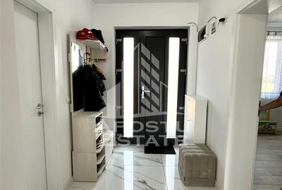 Duplex  de vanzare complet mobilat si utilat situat in Chisoda, Timis - 8