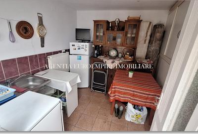 Garsoniera de inchiriat la curte zona Capitol - 7