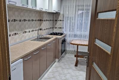 Închiriez apartament - 3