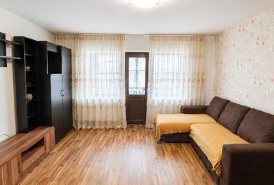 Apartament cu 2 camere semidecomandat, mobilat în