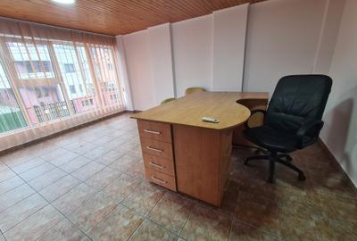 Spațiu comercial, 40 mp în Mihai Bravu