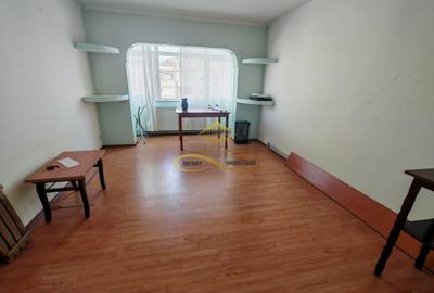 Se vinde apartament, zona Mioritei - 3 CAMERE,  2 BAI - 12