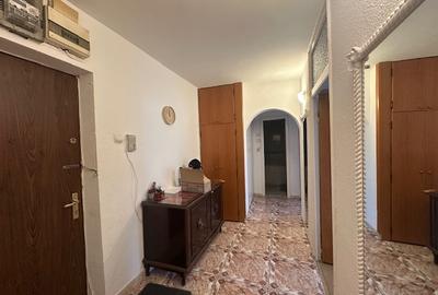 Pasaj Doamna Ghica, chiar pe Aleea Sinaia, bloc 1978, decomandat - 3