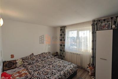 Apartament 2 camere cf 1 semidecomandat zona Micro 5 - 2