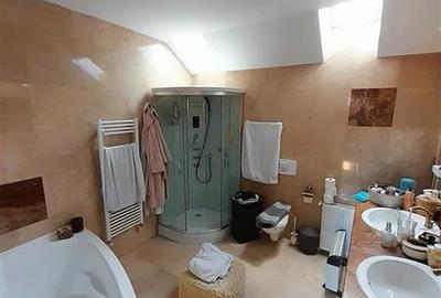 Vila  5 camere, teren 1500mp, zona linistita langa padure, cartier Primaverii, R - 12