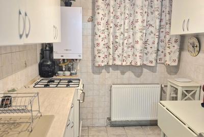 Nicolae Grigorescu fix la metrou pe Camil Ressu, bloc tip H - 2