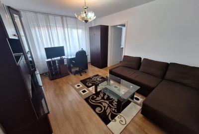 350 euro.Apartament cu 2 camere Et 1 cu centrala proprie Zona Dacia - 1
