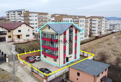 De vanzare - Vila P+3E+M cu 7 apartamente, Pacurari-Alpha Bank