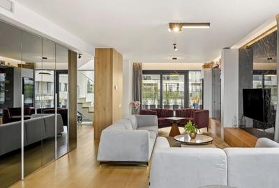 Apartament cu 4 camere decomandat în Herăstrău