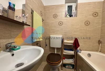 Casă de vânzare, 70 mp utili, teren 630 mp-Apahida - 5