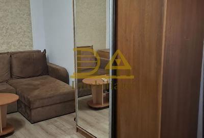 0% Comision, Apartament 2 cam, et 4/8, Stefan cel Mare-Stadion Dinamo - 1