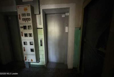Parc Drumul Taberei, 50 mpu, etaj 2, decomandat, 5 minute de metrou - 10