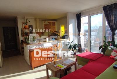 Apartament 3 camere, mobilat, semidecomandat, etaj 4, zona Progresului - 1
