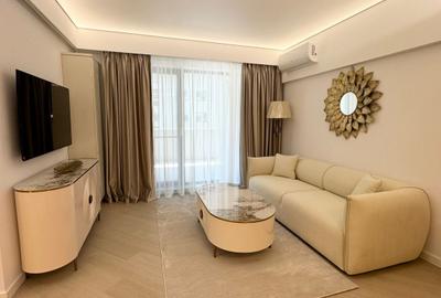 Apartament cu 3 camere semidecomandat în Pipera