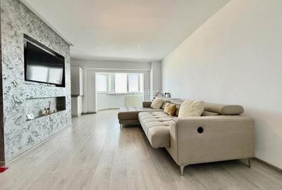 Apartament cu 2 camere decomandat, mobilat în Faleza Nord