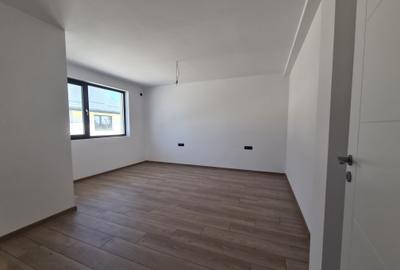 Casă nouă 4, camere în Odăi- Otopeni – 125 mp utili, curte 250 mp, zona buna. - 28