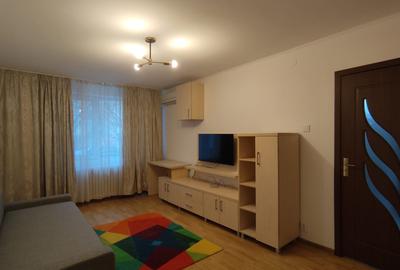 Inchiriere garsoniera decomandata in zona Tei - Teiul Doamnei - 1