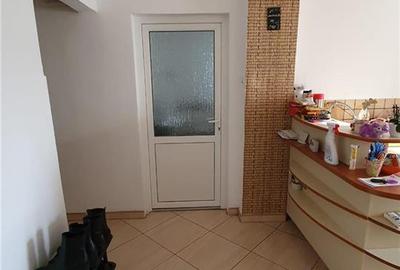 3 camere l Decomandat l 2 Bai l 2 Balcoane l Parcare - 15