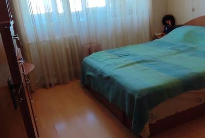 Obor - metrou  - vanzare ap. 3 camere - 7