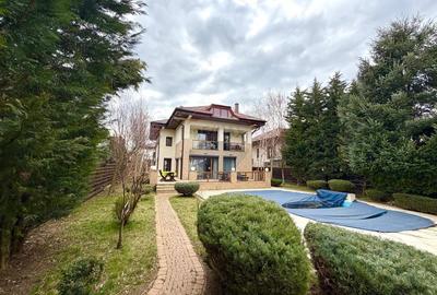 De vanzare Casă / Vilă cu 9 camere la lac cu piscina - 1