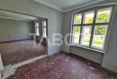 Spatiu comercial de inchiriat pe Lucian Blaga in centru Sebes - 5