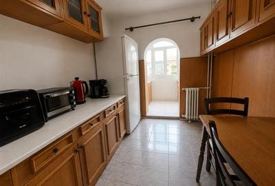 RECO Apartament cu 3 camere, decomandat -etaj 3-Nufarul - 3