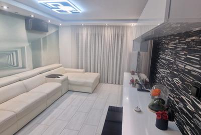 Apartament cu 4 camere în Central