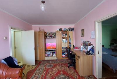 Apartament 9 Mai - langa BRD - 1