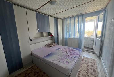 Vand 3 camere tiglina 1 et 4 pret 68.000 euro - 2