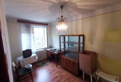 Apartament 3 camere  zona Rapsodia - 8