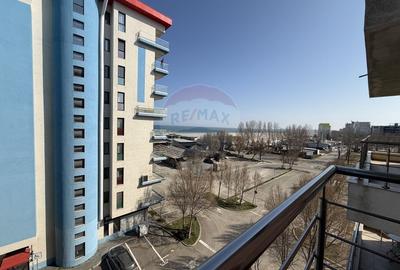 Apartament cu 2 camere semidecomandat, mobilat în Central