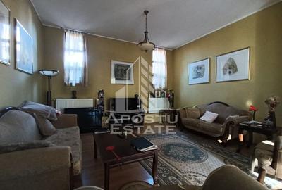 Casa Individuala impresionanta, curte bine amenajata, zona Semicentral - 8