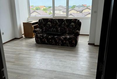 Apartament Miroslava Family Mall liber, 100 ml fata de statia de autobuz - 2
