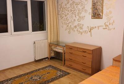 Apartament cu 2 camere decomandat în Drumul Taberei