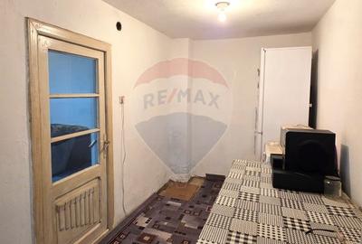 Vanzare casă cu teren de  strada Matei Basarab, Ramnicu Sarat - 5