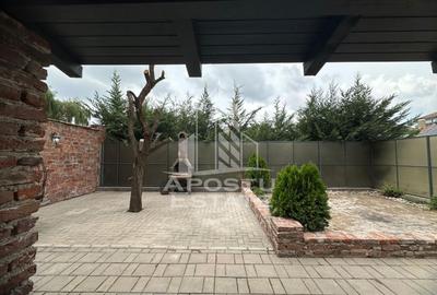 Casa individuala cu 4 camere,2 bai,mobilata,Calea Lipovei - 32
