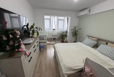 Apartament cu 3 camere semidecomandat, mobilat în Tătărași