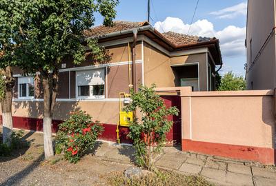 Casă de vânzare în Grădiște – Arad - teren 316 mp - Preț repoziționat! - 1