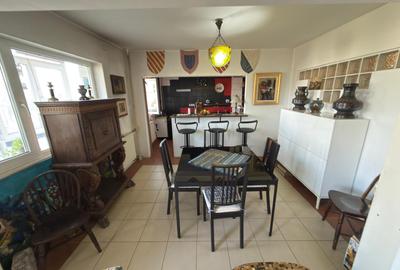 4 camere in blocul Scriitorilor, Piata Constitutiei, str. Apolodor nr. 13-15 - 3