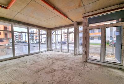 Spatiu Comercial - Zona Floresti - 100mp - Bloc Nou  - VITRINA MARE - 13